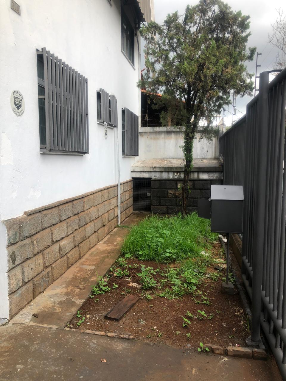 Galpão industrial de 730 m² no Olhos D'Água — foto 2