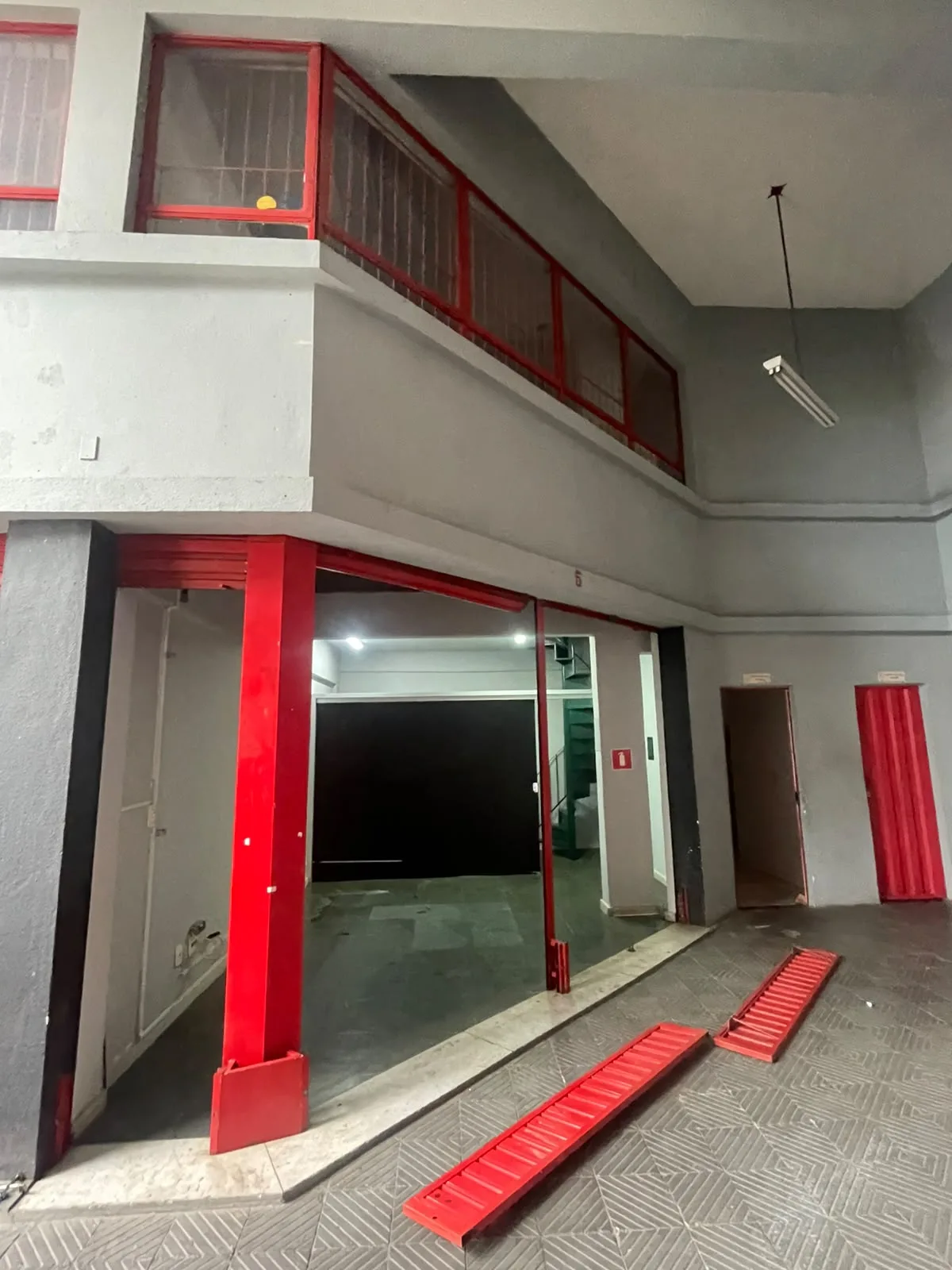 LOJA - SANTA TEREZA  — foto 1
